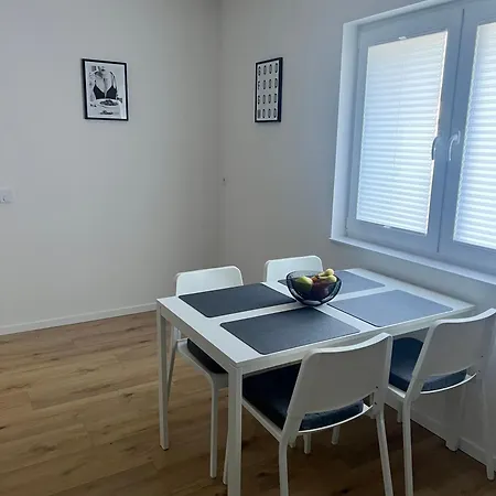 Exklusive Und Moderne Apartment Thiendorf