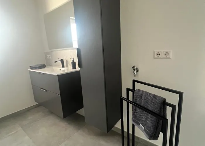 Appartement Exklusive Und Moderne Thiendorf